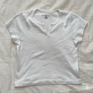 Brandy Melville Ashlyn V Top